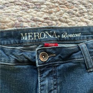 Lightly Used Jeans💕💕💕